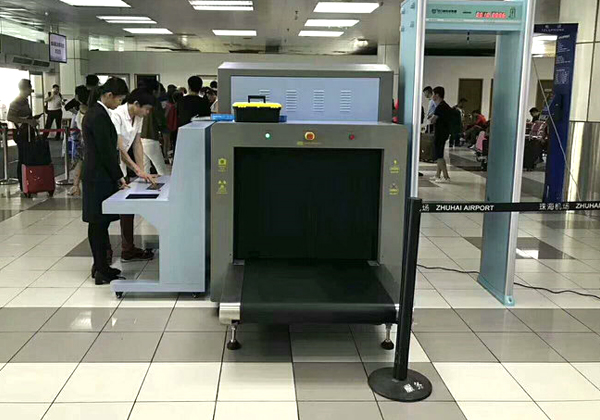 機(jī)場安檢機(jī)又立新功：廈門高崎機(jī)場查到違禁品子彈，X光安檢機(jī)讓子彈無所遁行
